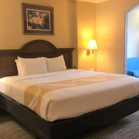 Days Inn & Suites By Wyndham Rehoboth Beach / Dewey Dewey Beach Zimmer foto