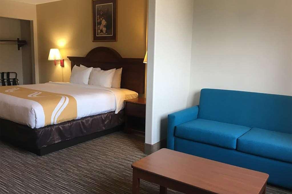 Days Inn & Suites By Wyndham Rehoboth Beach / Dewey Dewey Beach Zimmer foto